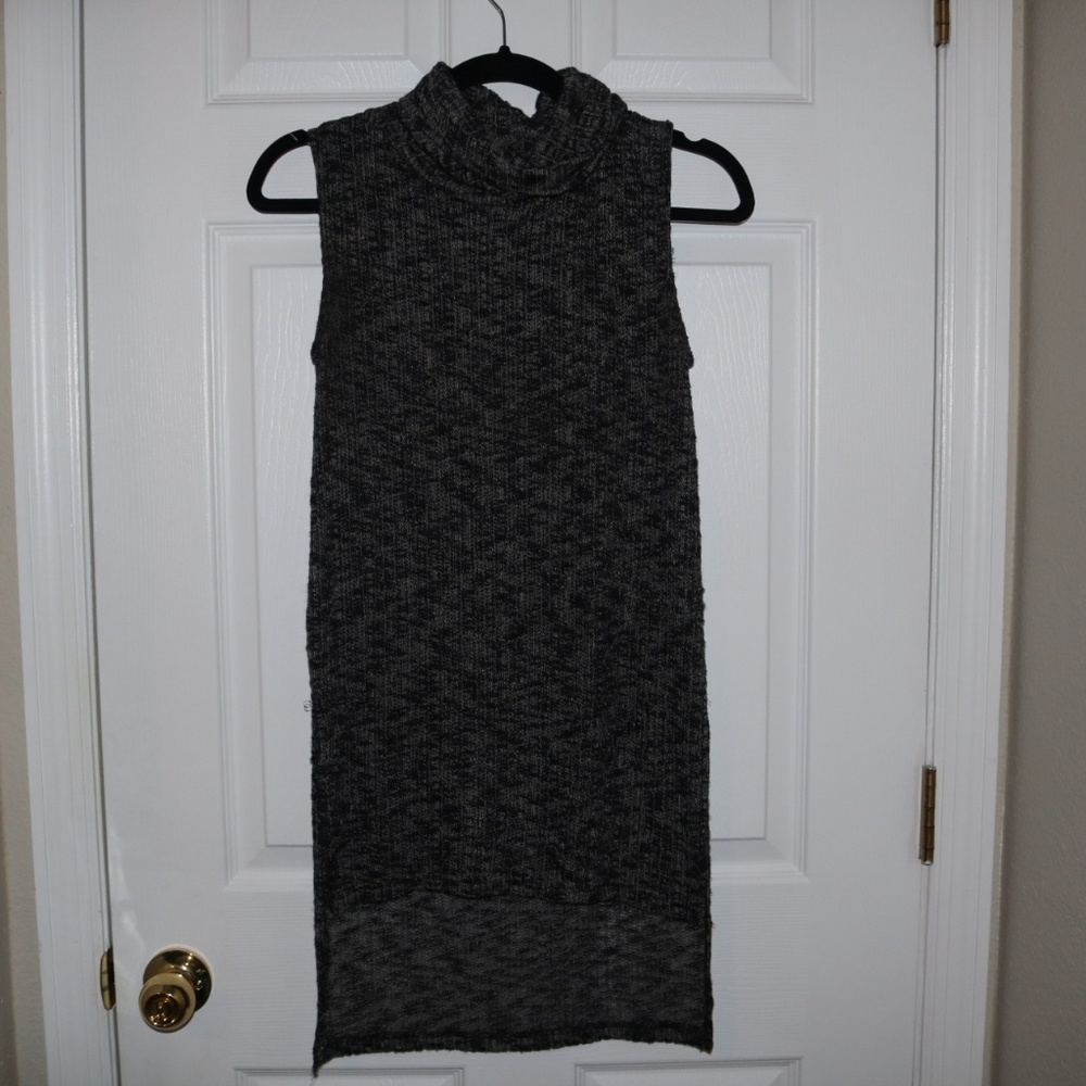 Sleeveless High Low Turtle Neck Top